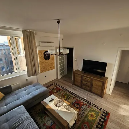 Apartament Loga *