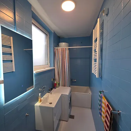 Loga Apartament *