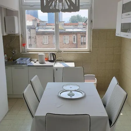 Apartment Loga *